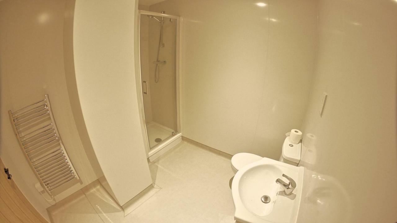 Graphic House Aparthotel Norwich Bagian luar foto